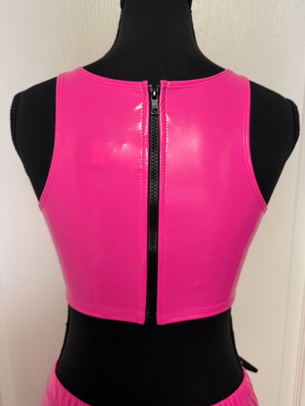 Valentine Y2K Hot Pink Lace Up 2 Piece Set – Made in USA – S/M Top M/L Pants - Picture 7 of 8